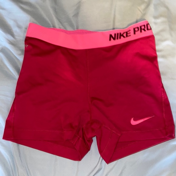 Nike pro shorts - Picture 1 of 2